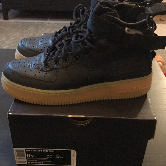 Nike Shoes | Nike Sf Af Mid Gs | Poshmark